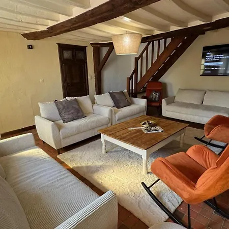 Chouette Et Hibou 30 Pers 2 Jacuzzi, Billard Holiday home Quibou