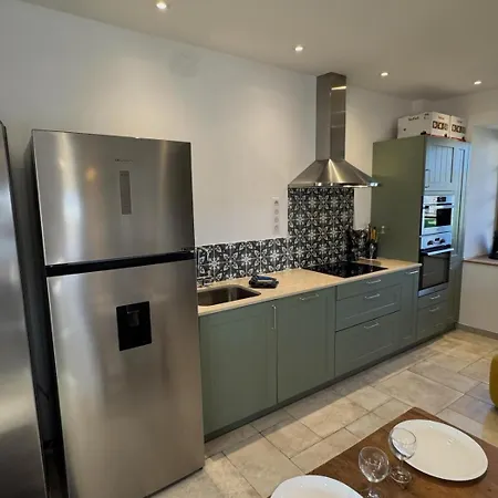 Chouette Et Hibou 30 Pers 2 Jacuzzi, Billard Quibou