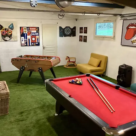 Holiday home La Clef Decamp Chouette&hibou 30 Pers 2 Jacuzzi, Billard