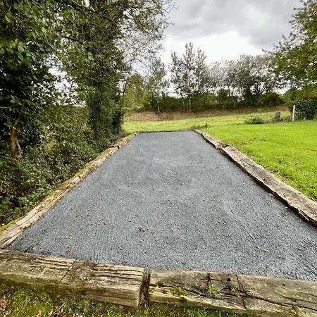 Chouette Et Hibou 30 Pers 2 Jacuzzi, Billard * Quibou