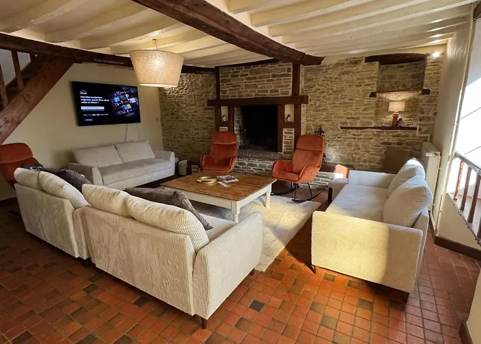 Chouette Et Hibou 30 Pers 2 Jacuzzi, Billard * Quibou