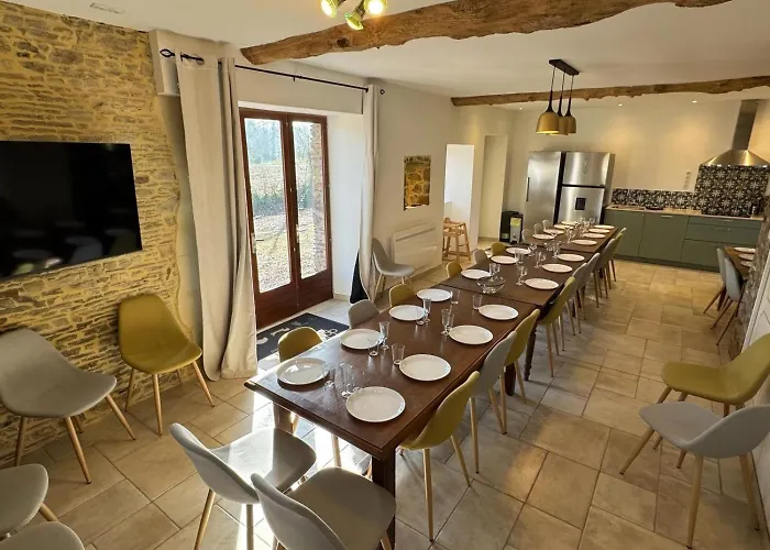 Chouette Et Hibou 30 Pers 2 Jacuzzi, Billard