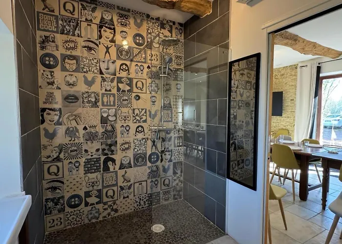 Chouette Et Hibou 30 Pers 2 Jacuzzi, Billard