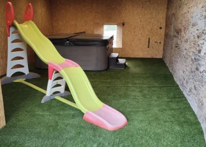 度假居 Chouette Et Hibou 30 Pers 2 Jacuzzi, Billard