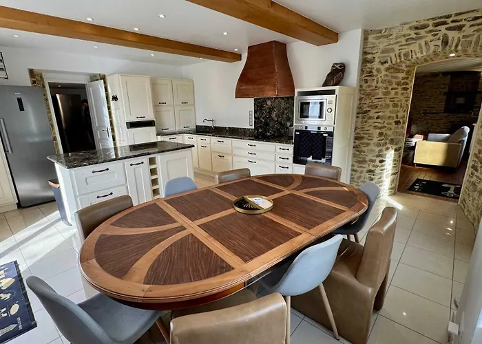 La Clef Decamp Chouette & Hibou 30 Pers 2 Jacuzzi, Billard *